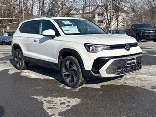 2026 Volkswagen Taos SE AWD