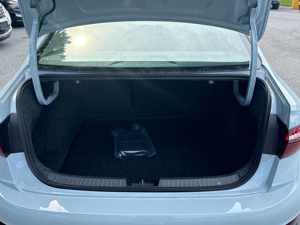 2027 Volkswagen Jetta 1.5T SE