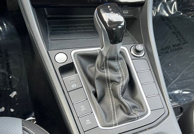 2025 Volkswagen Jetta SEL