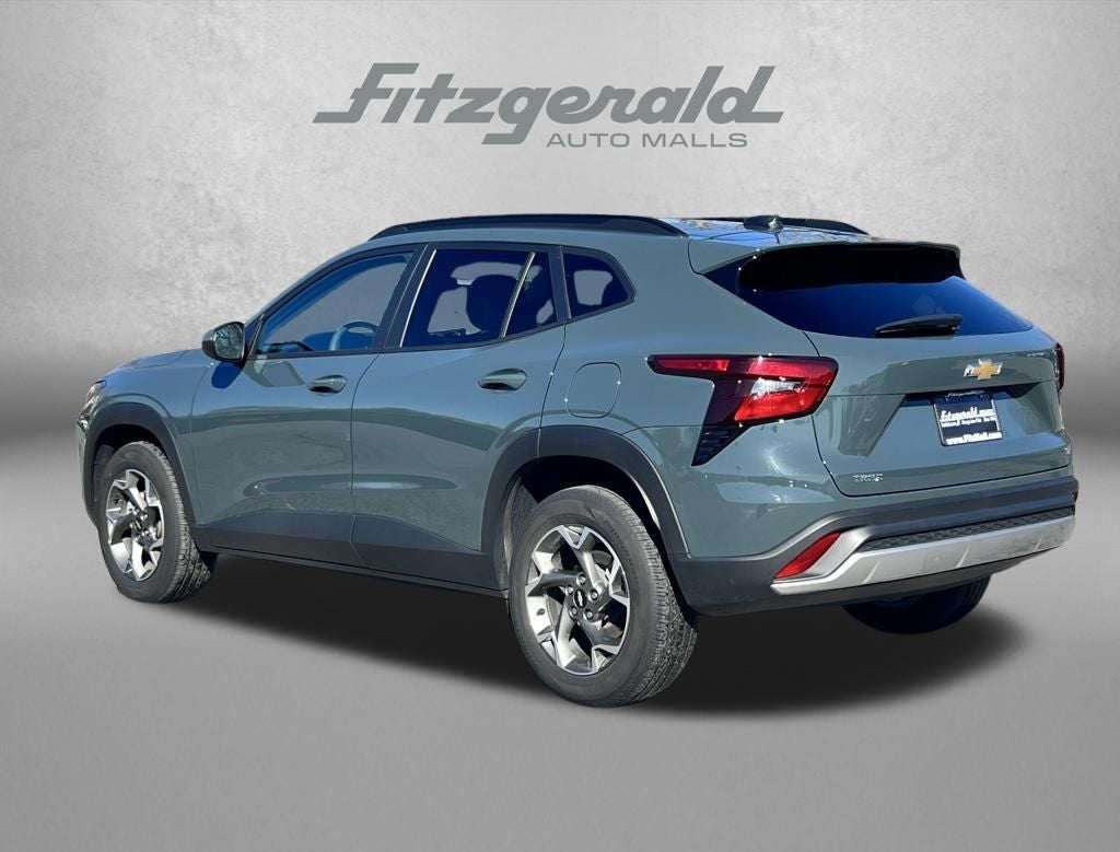 2025 Chevrolet Trax LT