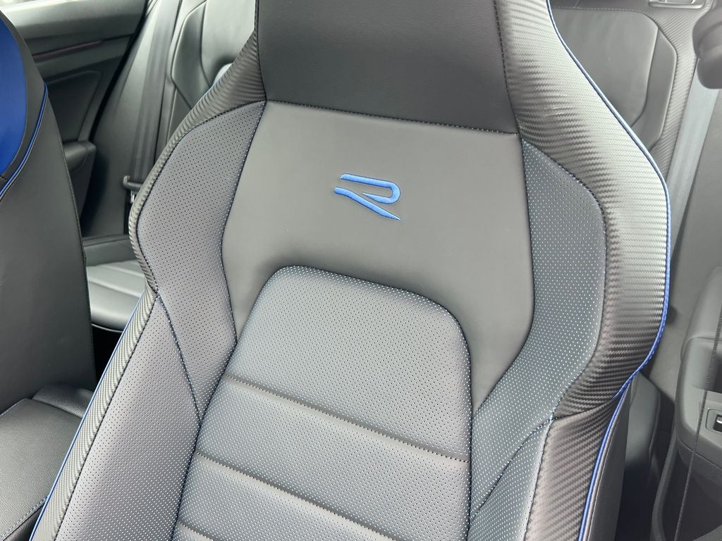 2026 Volkswagen Golf R 2.0T