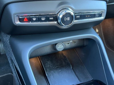 2022 Volvo C40 Recharge Pure Electric Ultimate