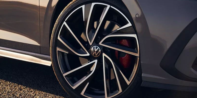 Golf-GTI model front view